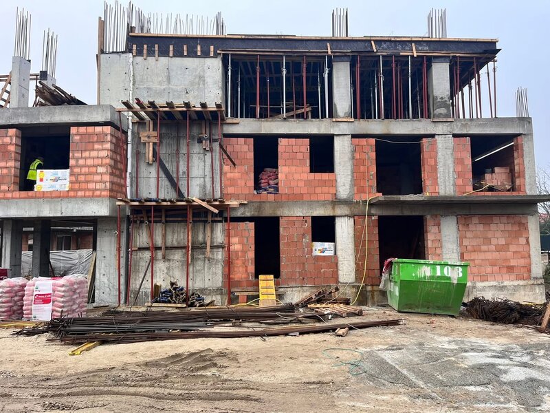 Titan, Sector 3, apartament 2 camere 57 mp + balcon +terasa, bloc nou